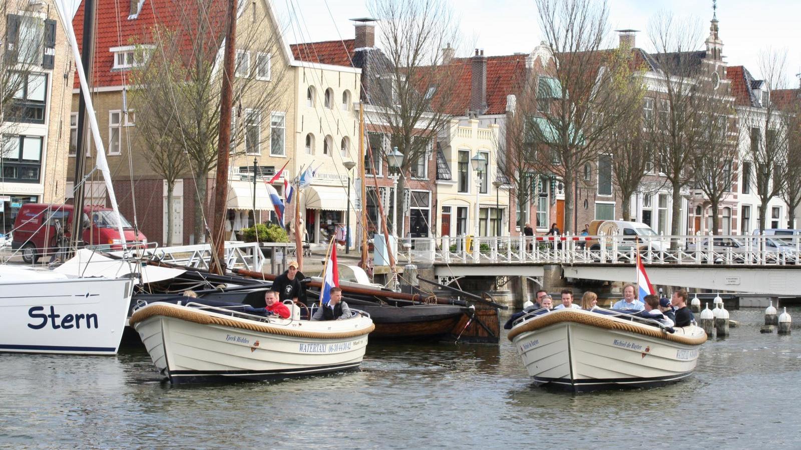 watertaxi-2-noorderhaven-fyc